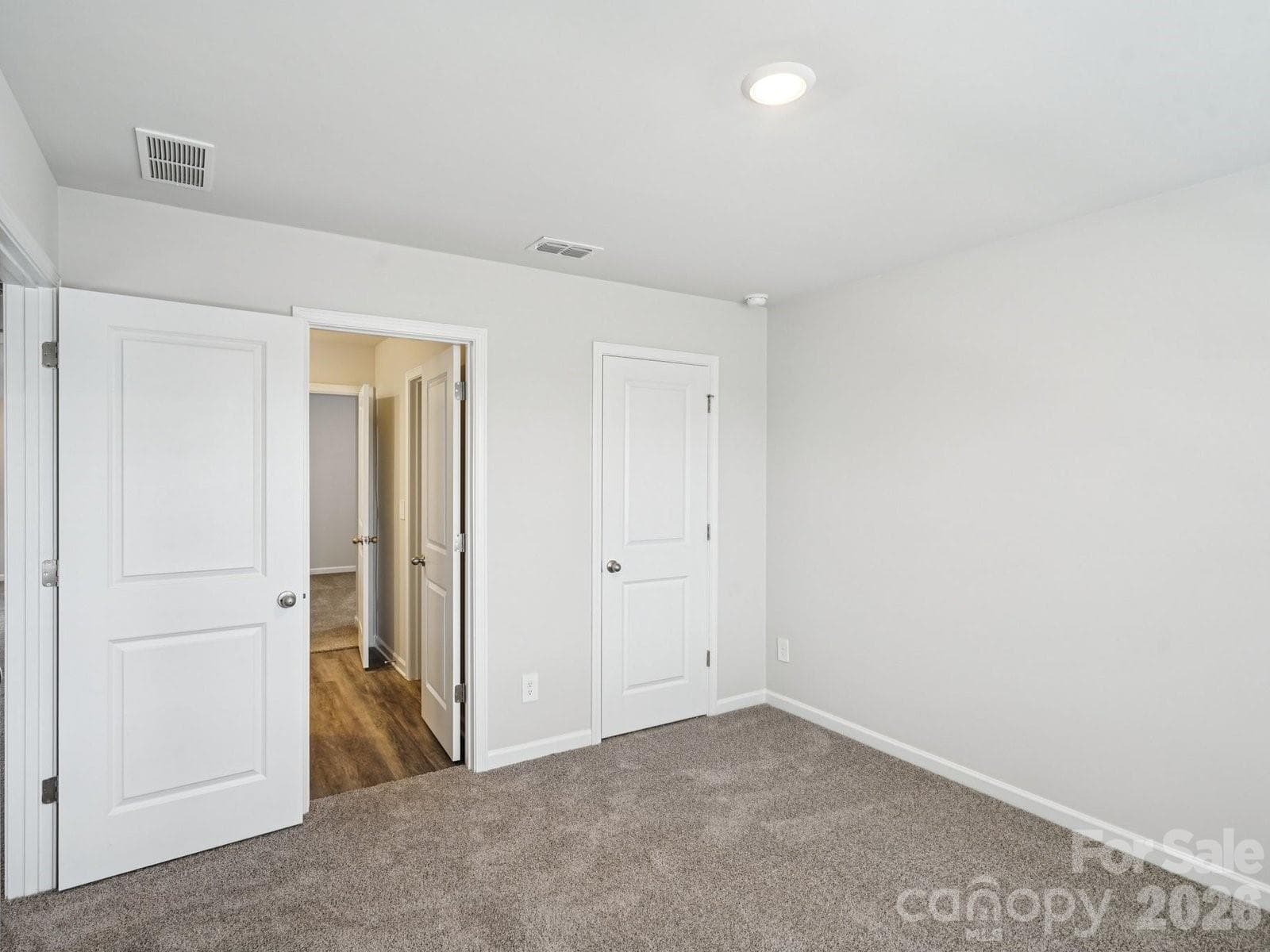 Photo is not of the actual home, but is an inspirational photo of builder’s model home and may depict options, furnishings, and/or decorator features that are not included - Gastonia