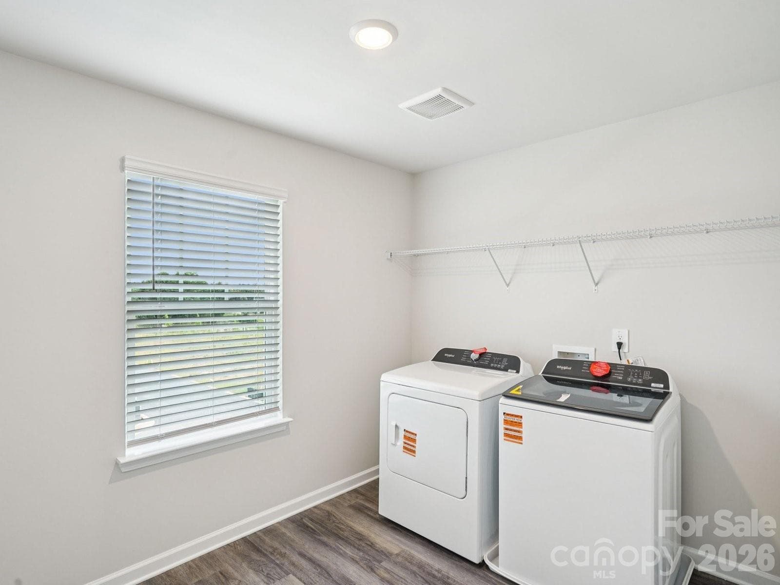 Photo is not of the actual home, but is an inspirational photo of builder’s model home and may depict options, furnishings, and/or decorator features that are not included - Gastonia