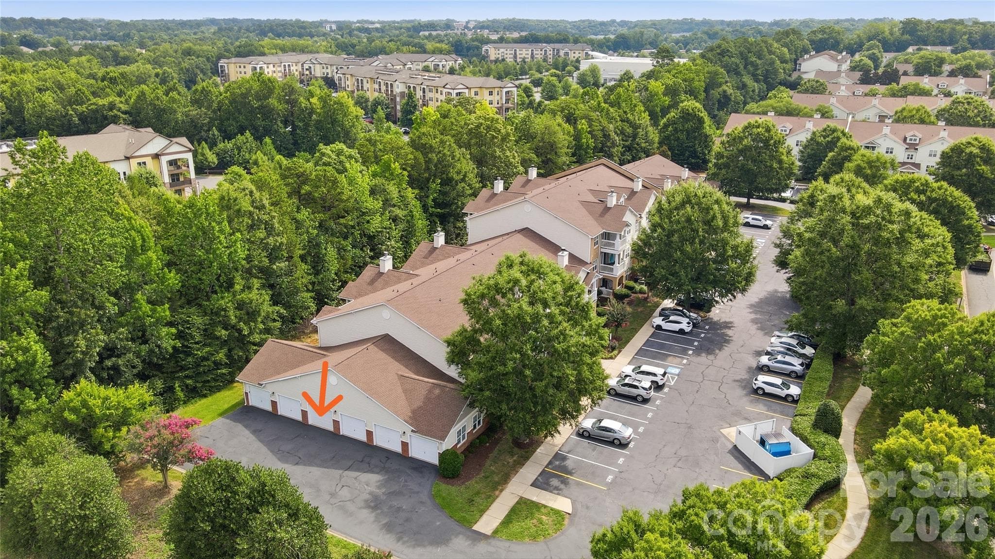 Condominium at Charlotte, photo 2 of 28