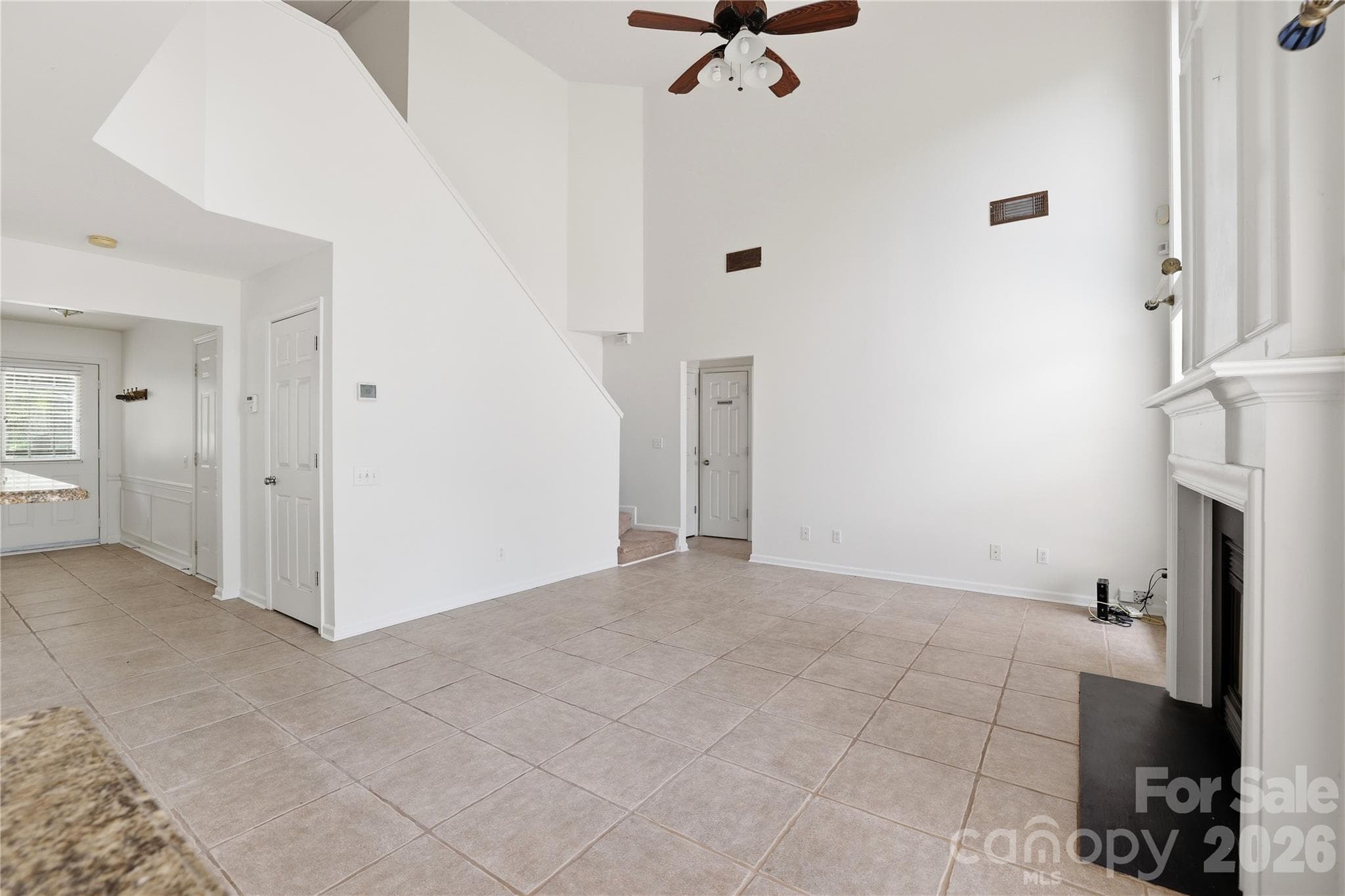 Single Family Residence at 11926 Hawick Valley Lane, Charlotte, photo 7 of 44
