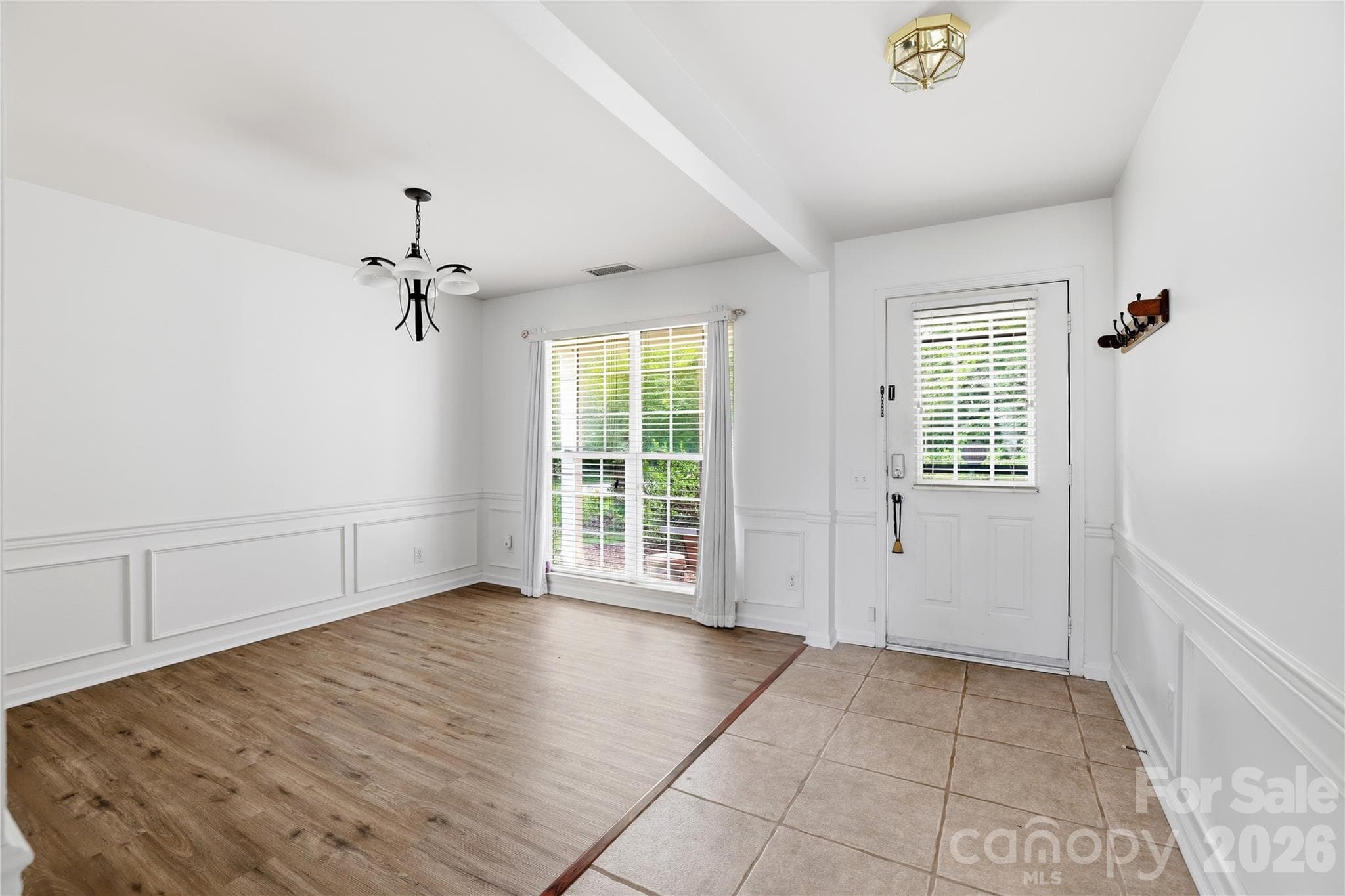Single Family Residence at 11926 Hawick Valley Lane, Charlotte, photo 11 of 44