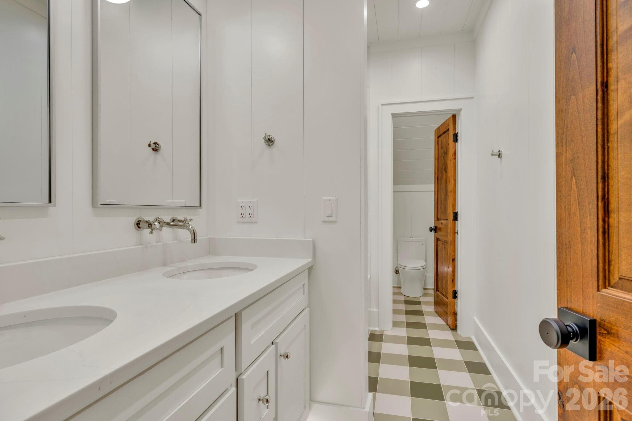 Full Bath in Bedroom Suite, easily accessible to 2nd living - 253 Old Boone Road, Blowing Rock