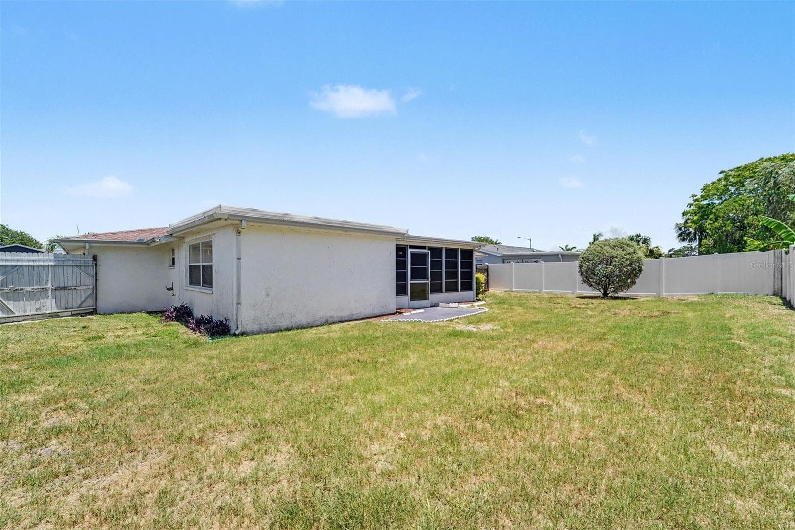 Single Family Residence at 7006 MAPLEHURST DR, PORT RICHEY, photo 18 of 19