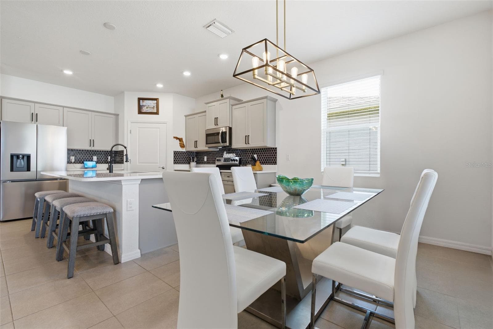 Single Family Residence at 13237 WATERLEAF GARDEN CIR, RIVERVIEW, photo 17 of 69