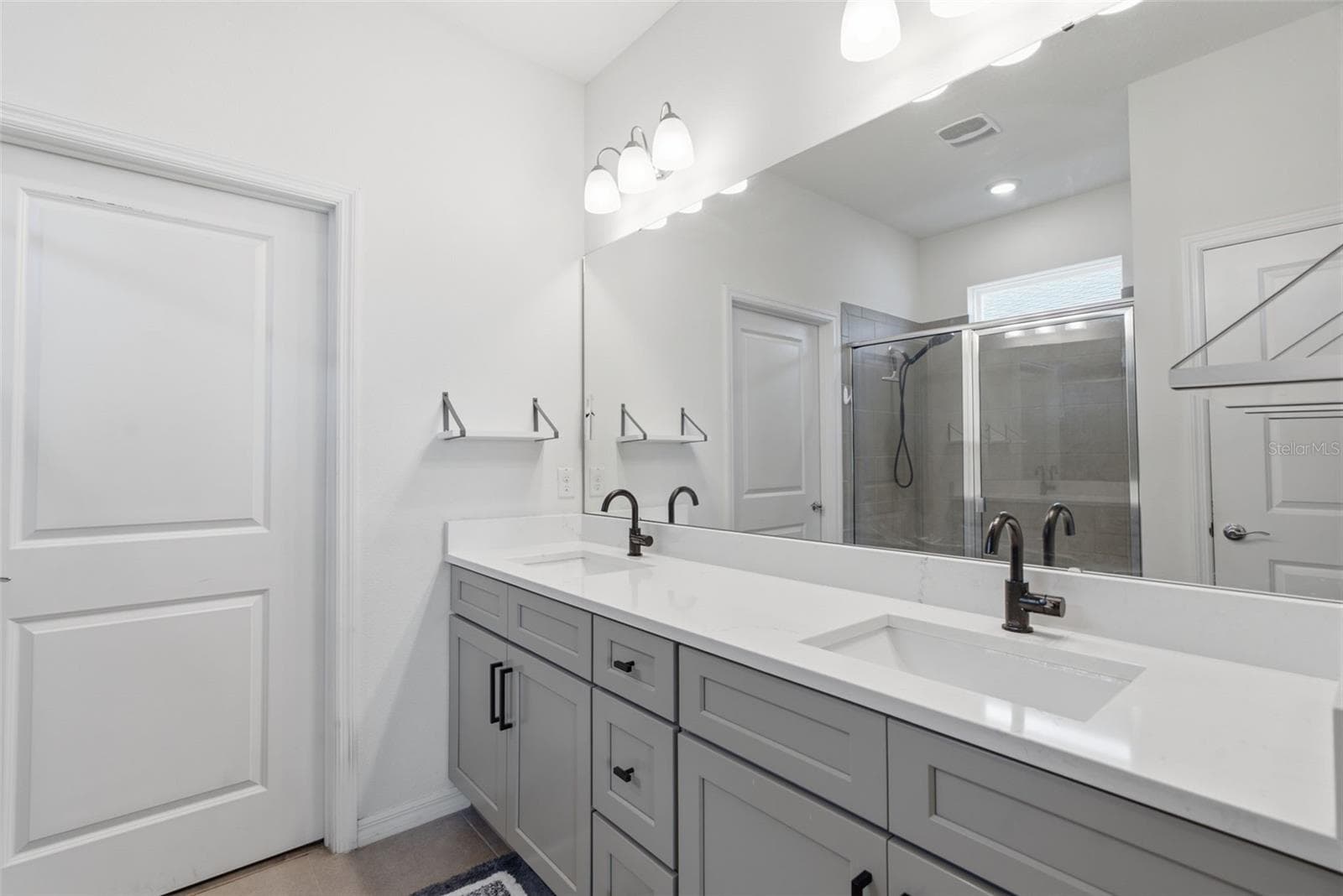 Single Family Residence at 13237 WATERLEAF GARDEN CIR, RIVERVIEW, photo 28 of 69