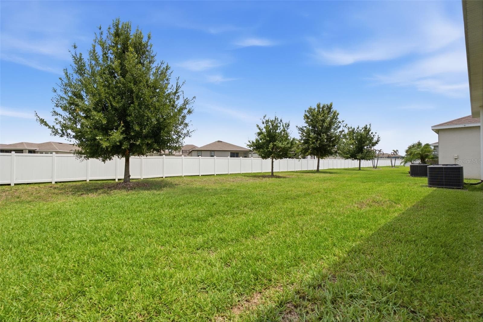 Single Family Residence at 13237 WATERLEAF GARDEN CIR, RIVERVIEW, photo 38 of 69