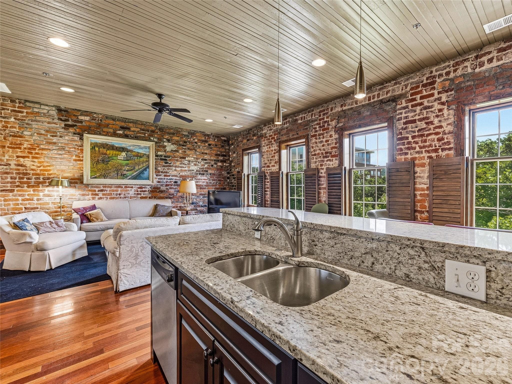 Condominium at 33 Patton Avenue, Asheville, photo 9 of 21