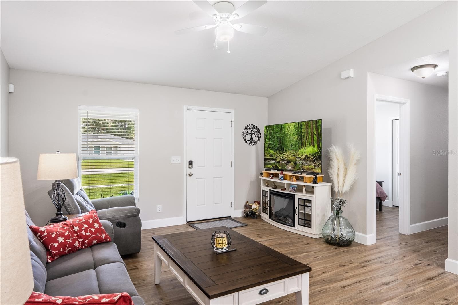 Great Room - 351 W ELM DR, ORANGE CITY