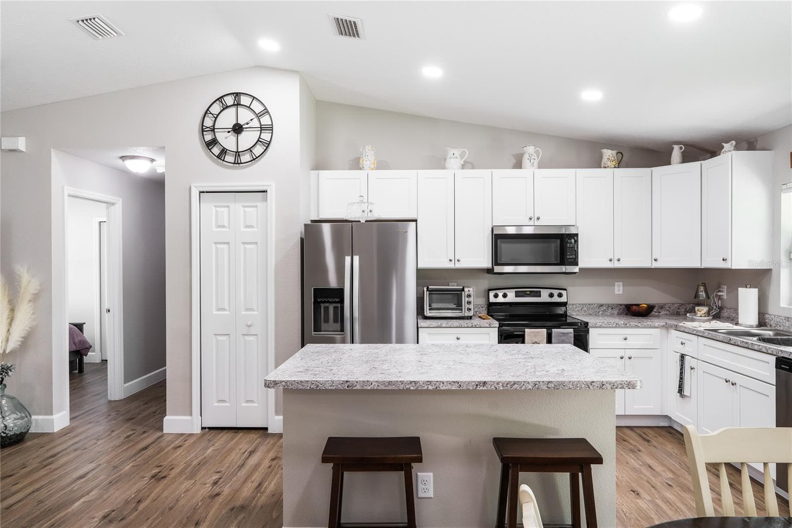 Kitchen - 351 W ELM DR, ORANGE CITY