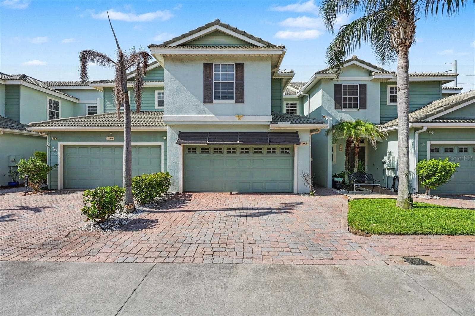 1380 ISABELLA DR #105