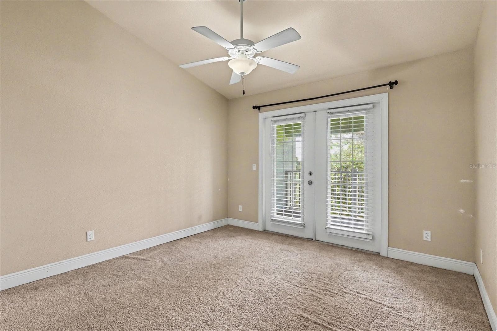 Townhouse at 1380 ISABELLA DR #105, MELBOURNE, photo 15 of 30