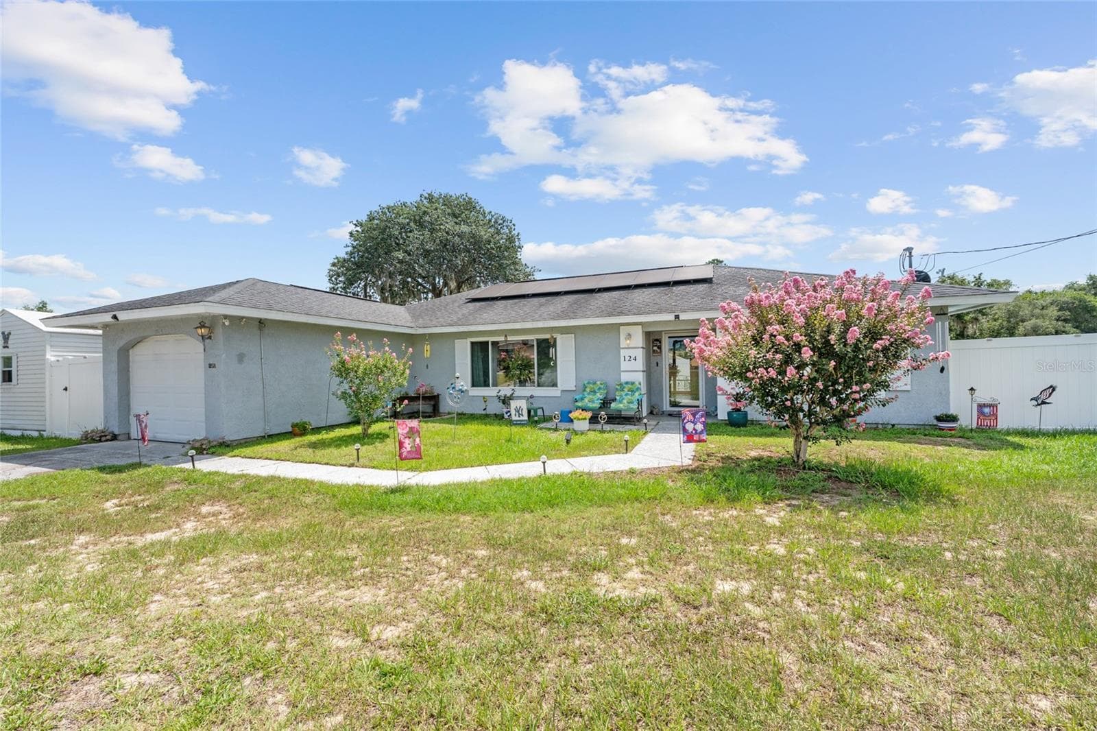 Single Family Residence at 124 OAK CIR, OCALA, photo 3 of 31