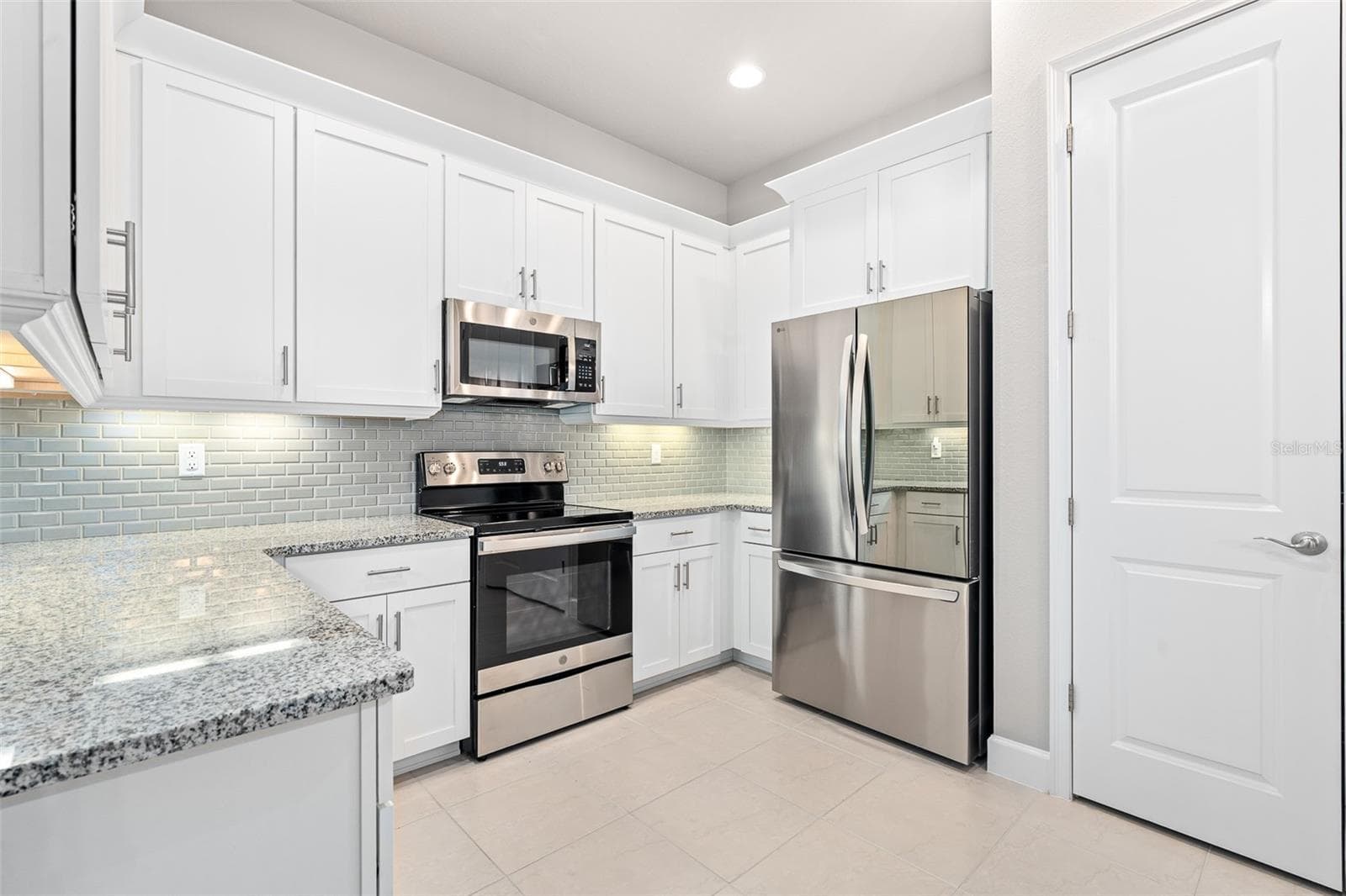 Kitchen - 7 NEWHAVEN LN, ORMOND BEACH