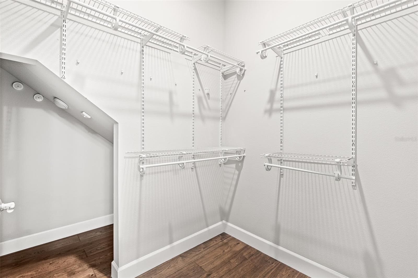 Primary Closet - 7 NEWHAVEN LN, ORMOND BEACH