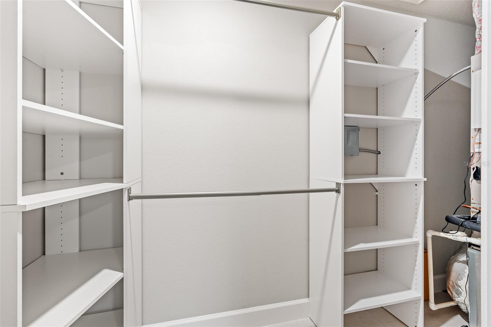 Bonus Closet - 7 NEWHAVEN LN, ORMOND BEACH