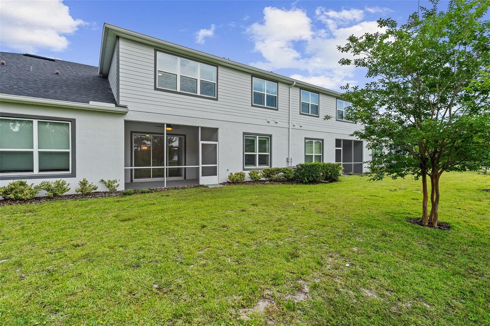 Back of home - 7 NEWHAVEN LN, ORMOND BEACH