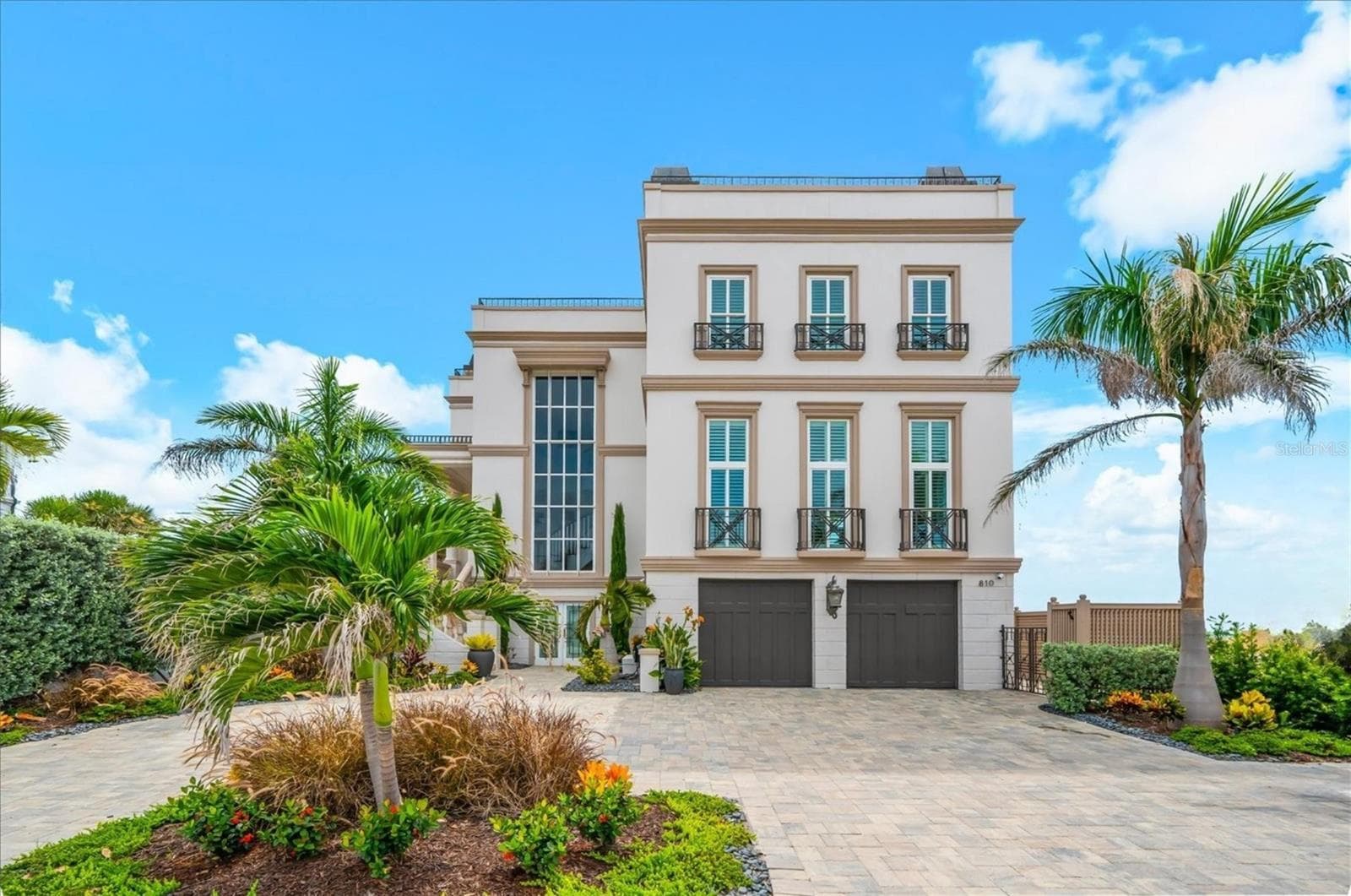 Single Family Residence at 810 ELDORADO AVE, CLEARWATER BEACH, photo 3 of 81