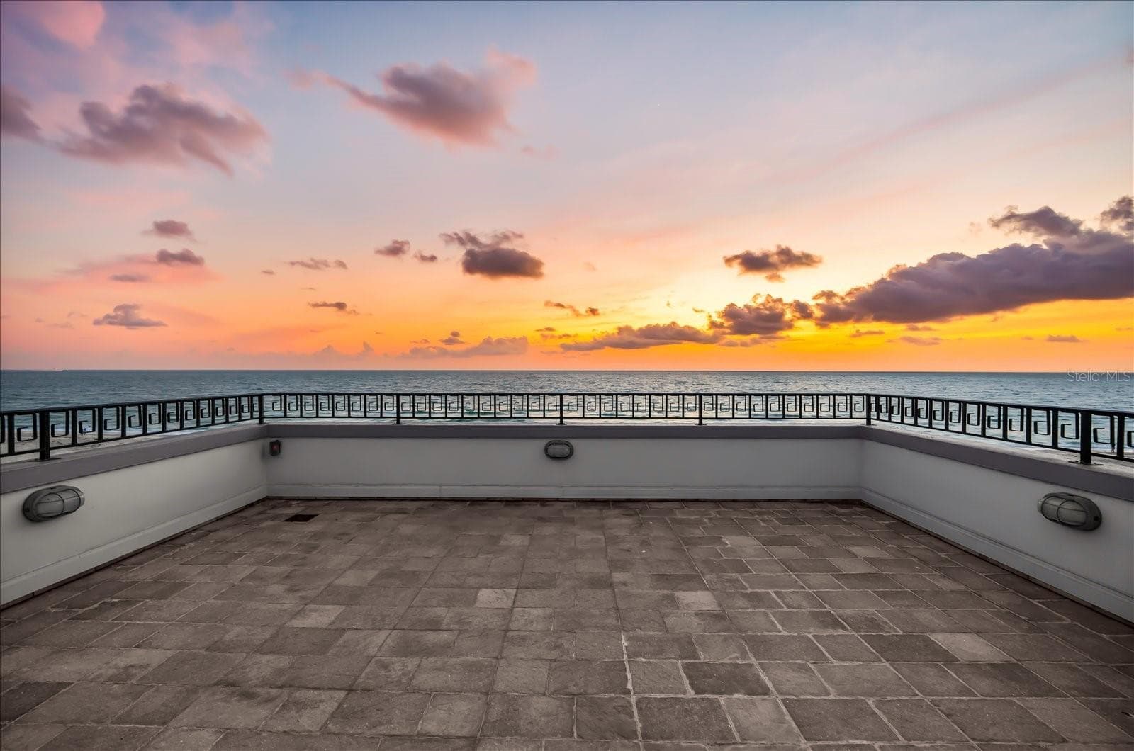 Single Family Residence at 810 ELDORADO AVE, CLEARWATER BEACH, photo 55 of 81
