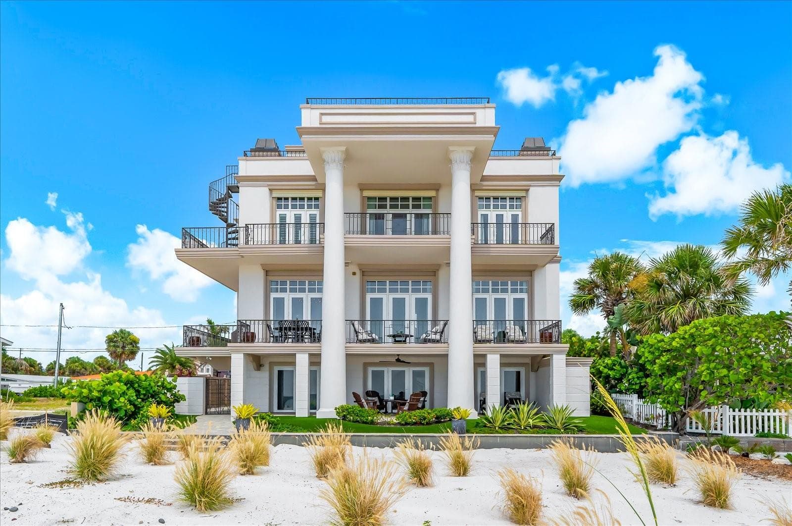 Single Family Residence at 810 ELDORADO AVE, CLEARWATER BEACH, photo 70 of 81