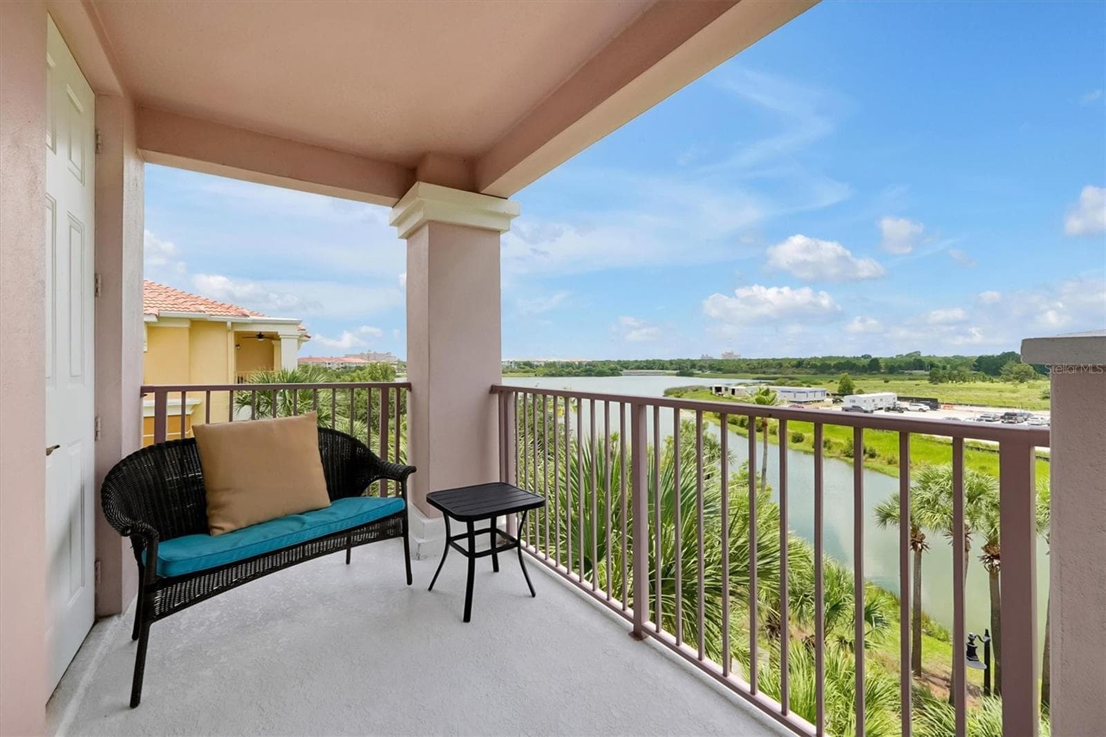 5048 SHOREWAY LOOP #40404