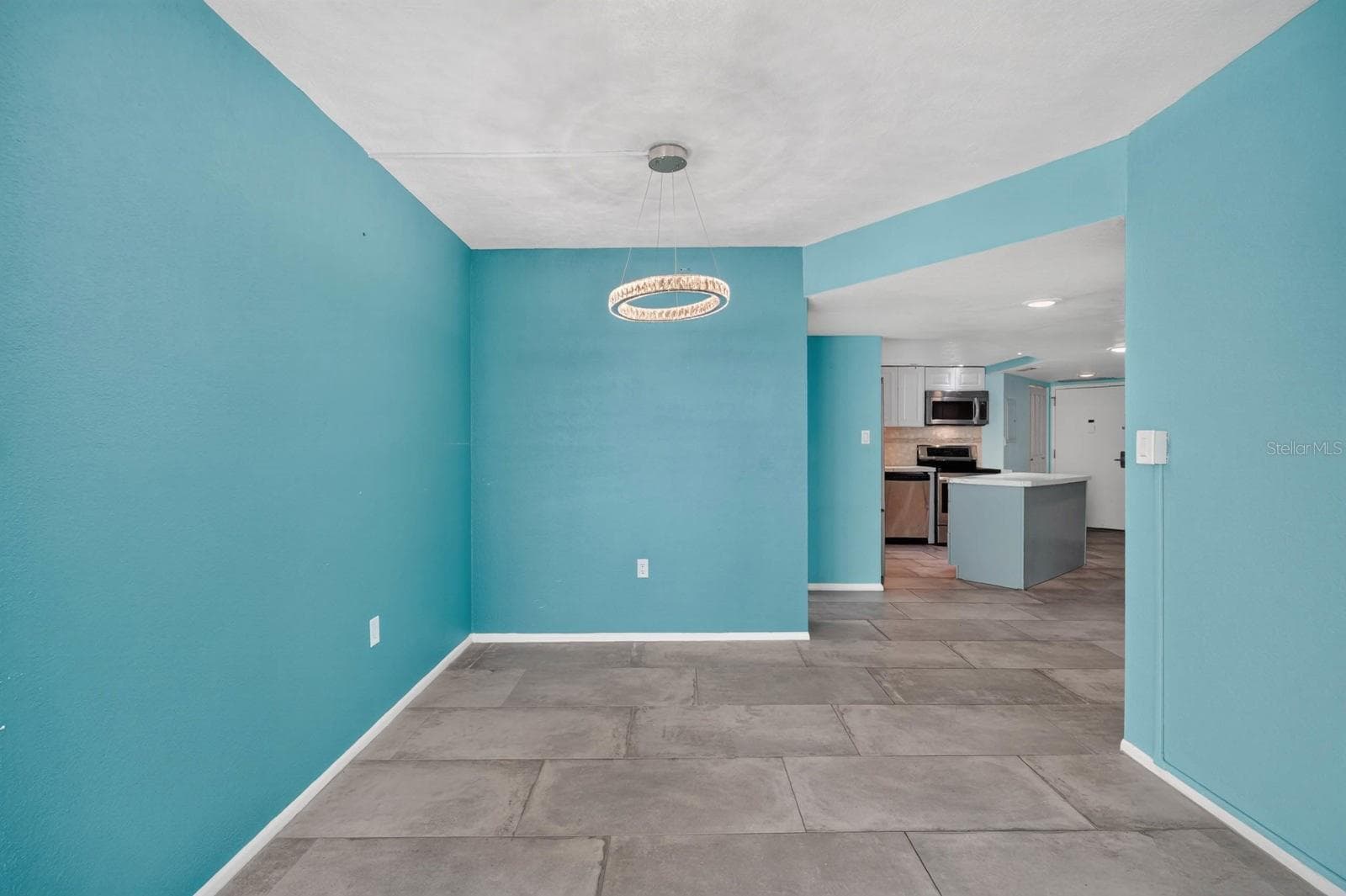 Condominium at 935 N HALIFAX AVE #406, DAYTONA BEACH, photo 8 of 36