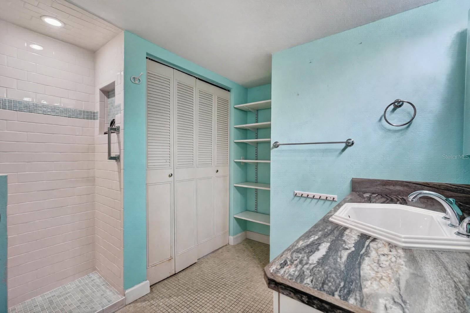 Condominium at 935 N HALIFAX AVE #406, DAYTONA BEACH, photo 18 of 36