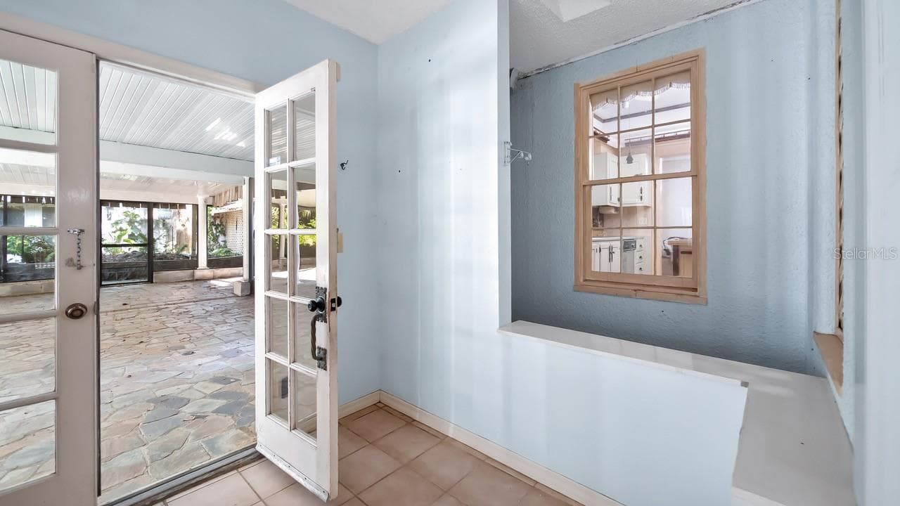 French Doors to Pool - 127 E LAUREL AVE, HOWEY IN THE HILLS