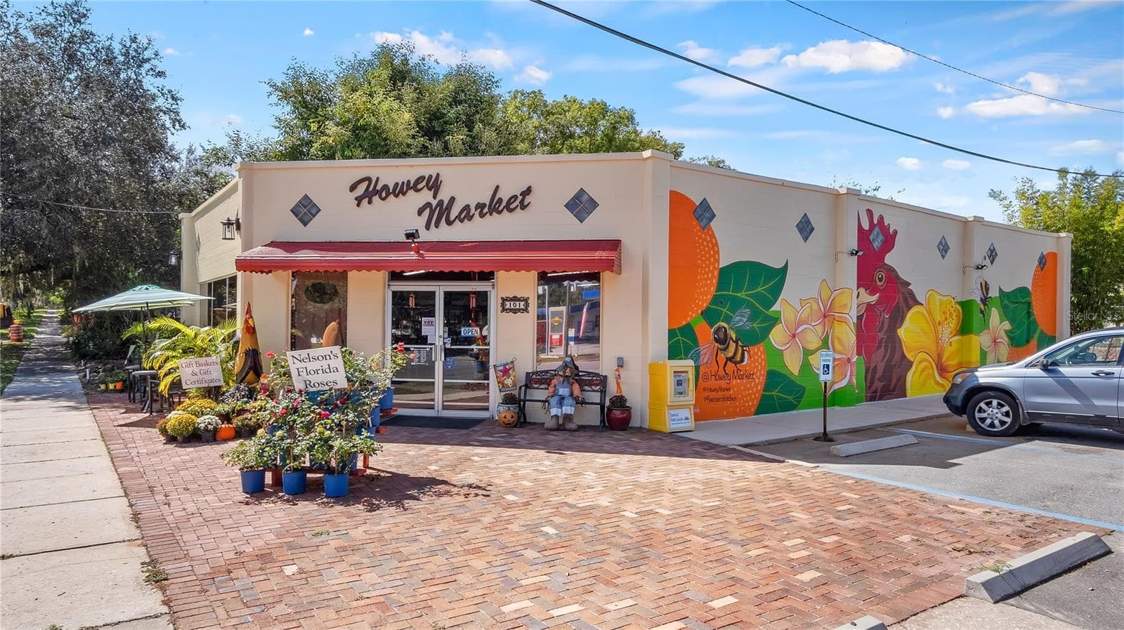 Virginia's Pancake House - 127 E LAUREL AVE, HOWEY IN THE HILLS