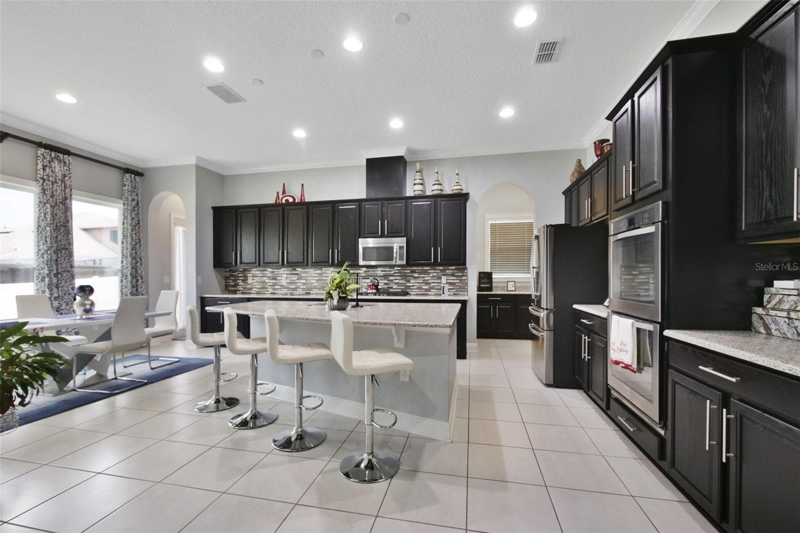 Kitchen with Island View - 1315 ARDEN OAKS DR, OCOEE