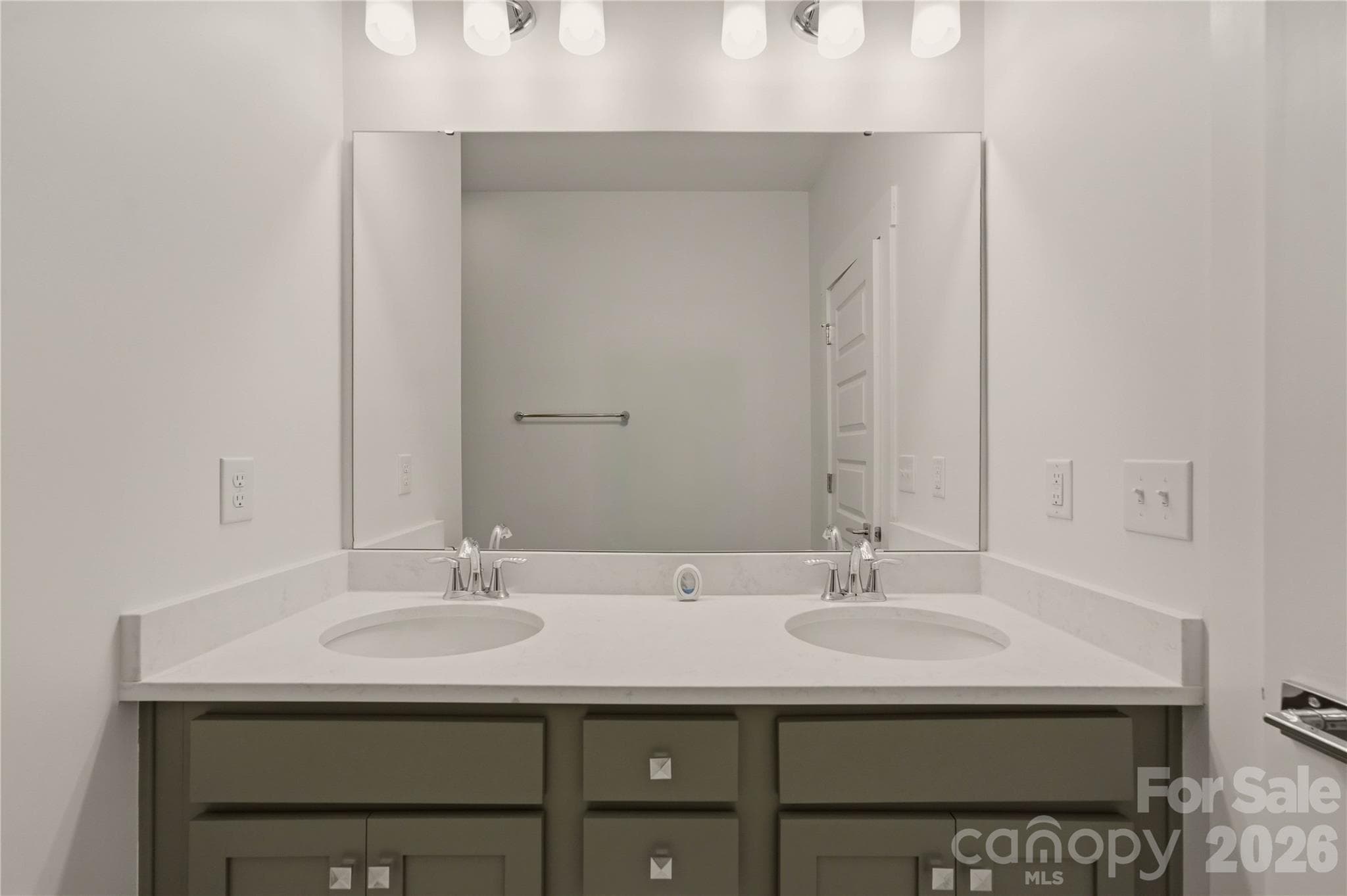 Townhouse at 235 S Bruns Avenue, Charlotte, photo 28 of 48