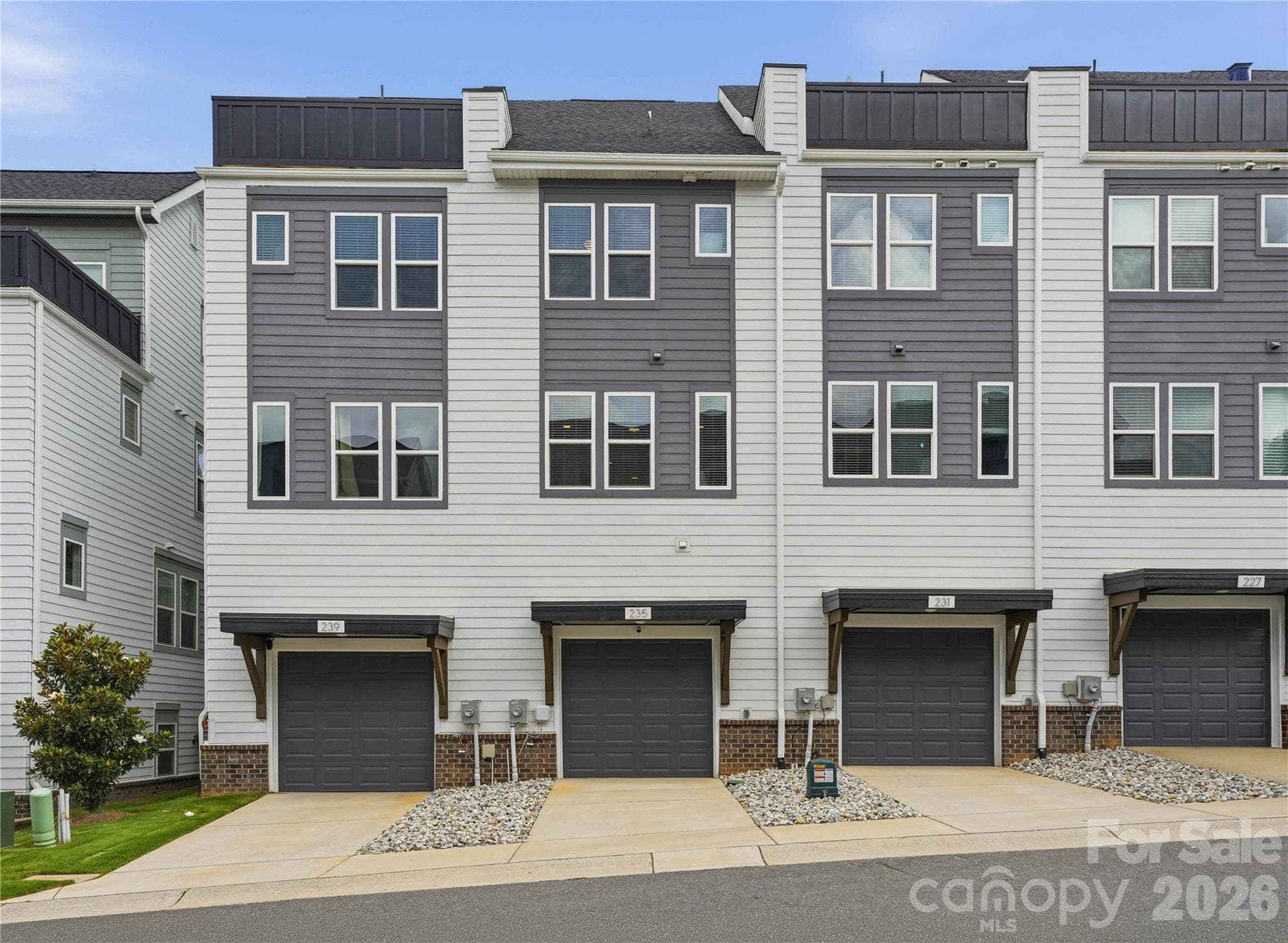 Townhouse at 235 S Bruns Avenue, Charlotte, photo 2 of 48