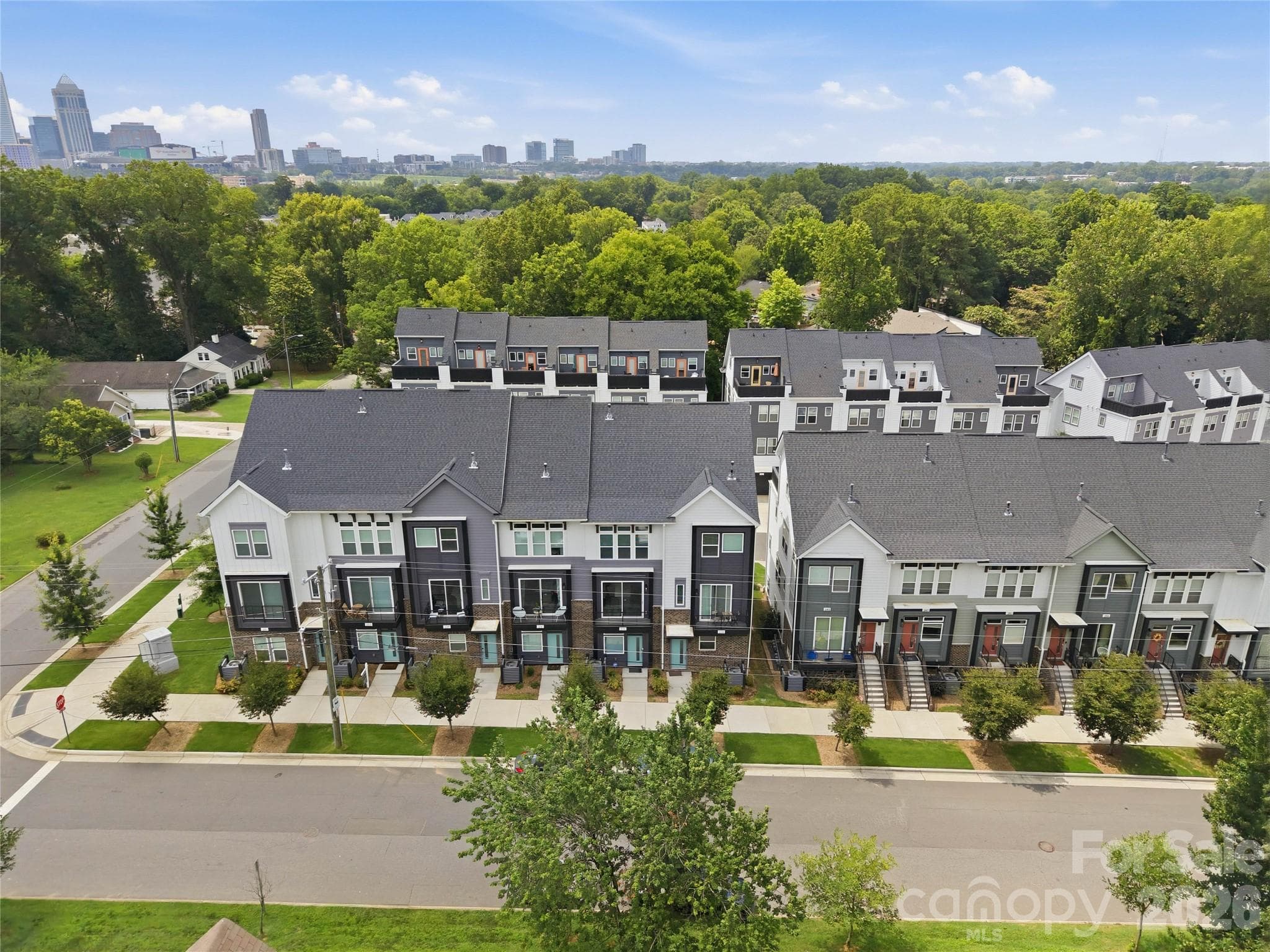 Townhouse at 235 S Bruns Avenue, Charlotte, photo 41 of 48