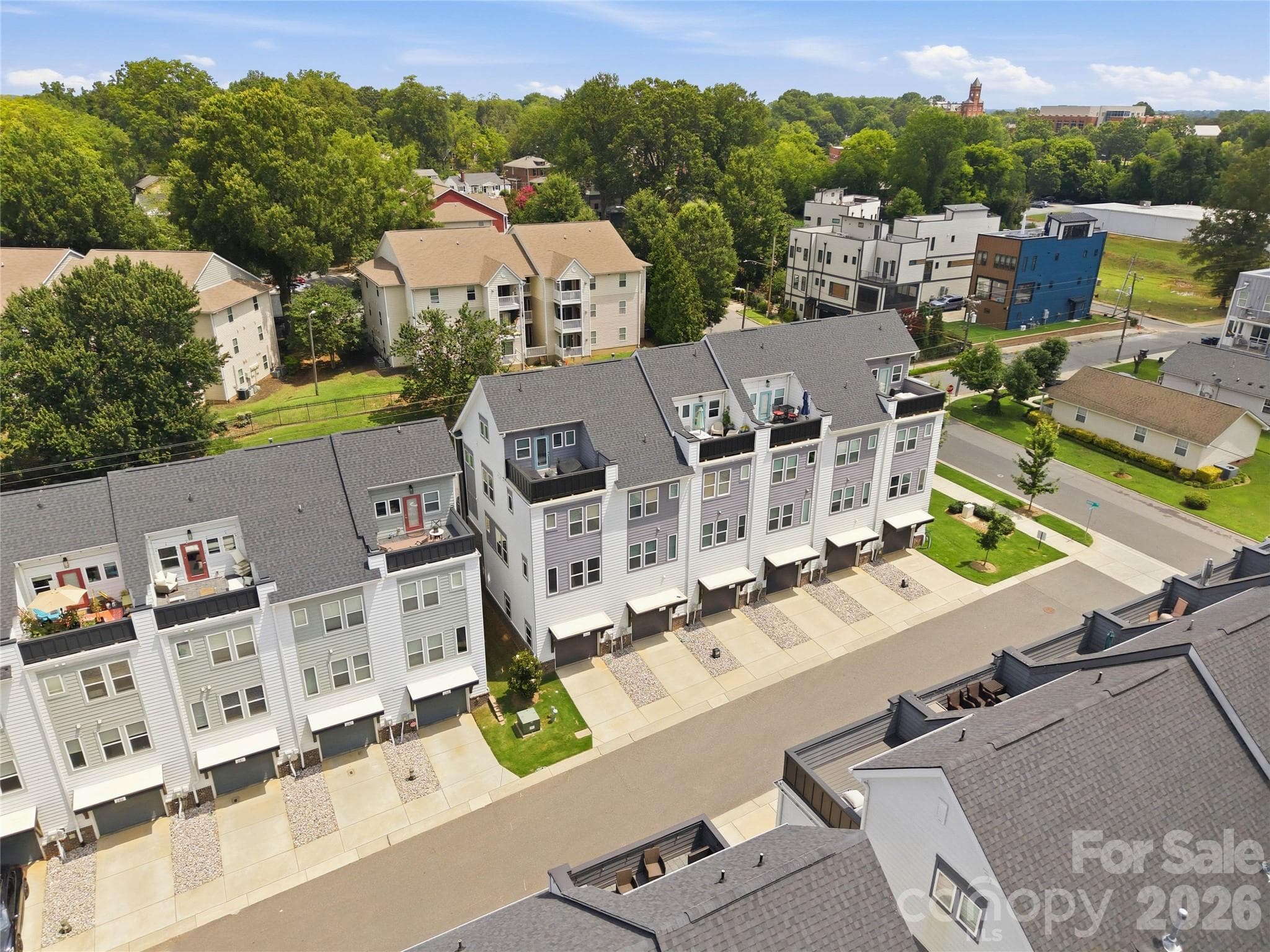 Townhouse at 235 S Bruns Avenue, Charlotte, photo 44 of 48