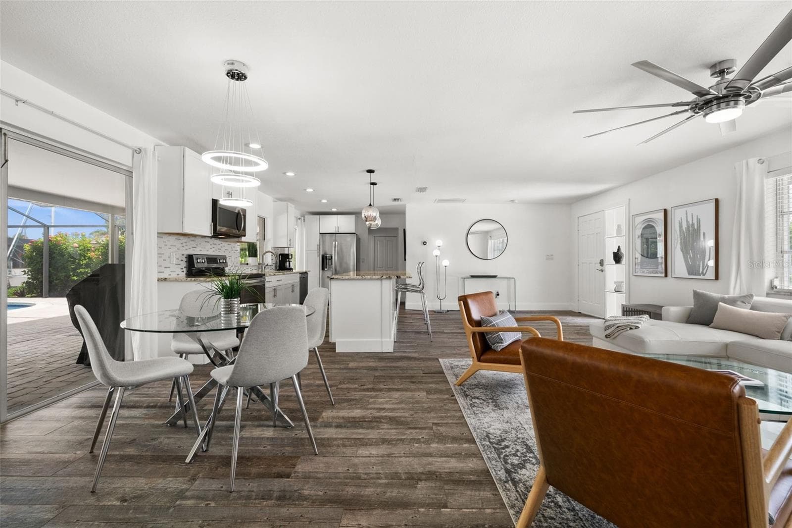 Dining overlooking the water - 5122 SW 3RD AVE, CAPE CORAL