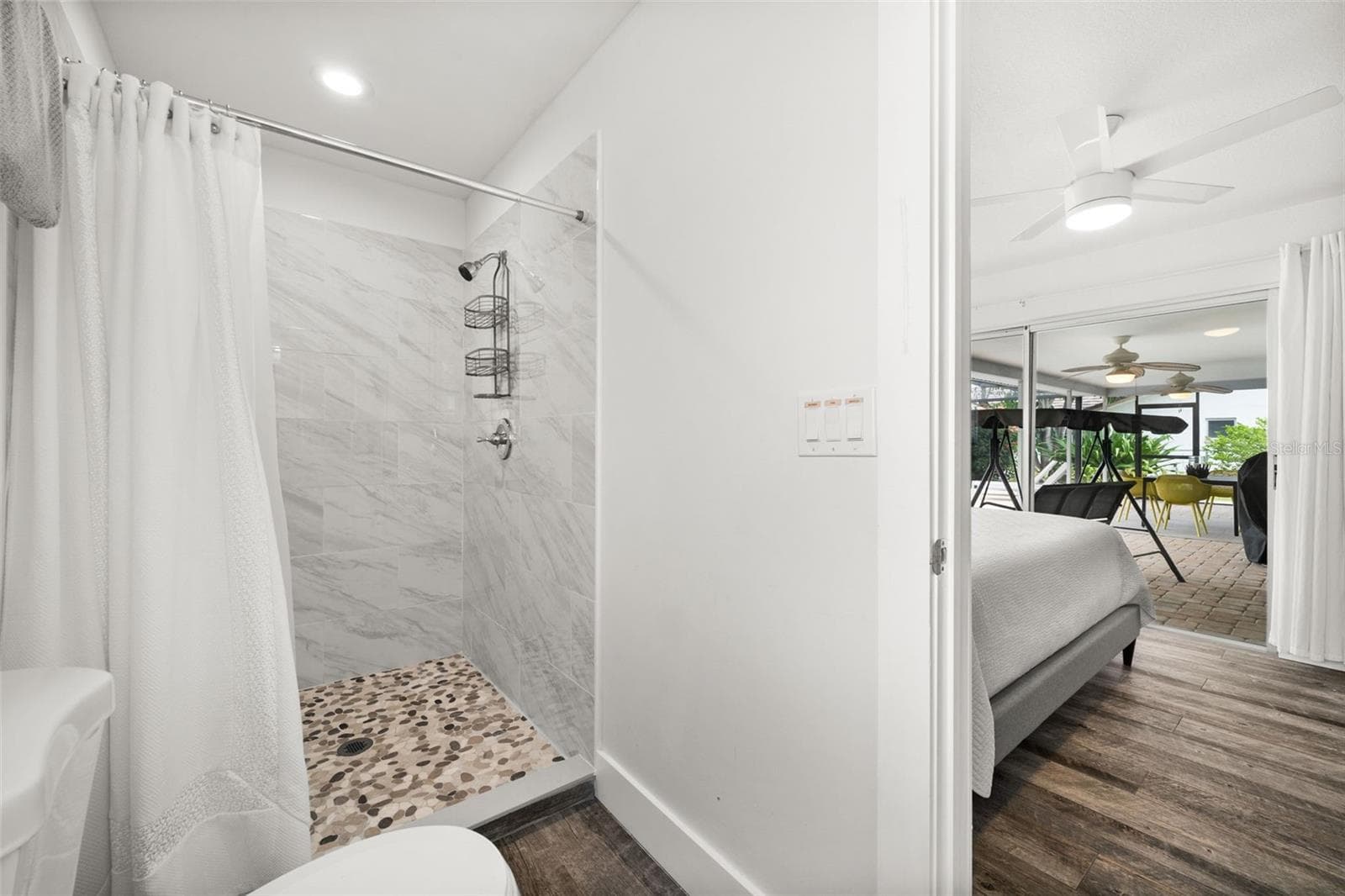 Master Bath with Modern Tile Shower - 5122 SW 3RD AVE, CAPE CORAL