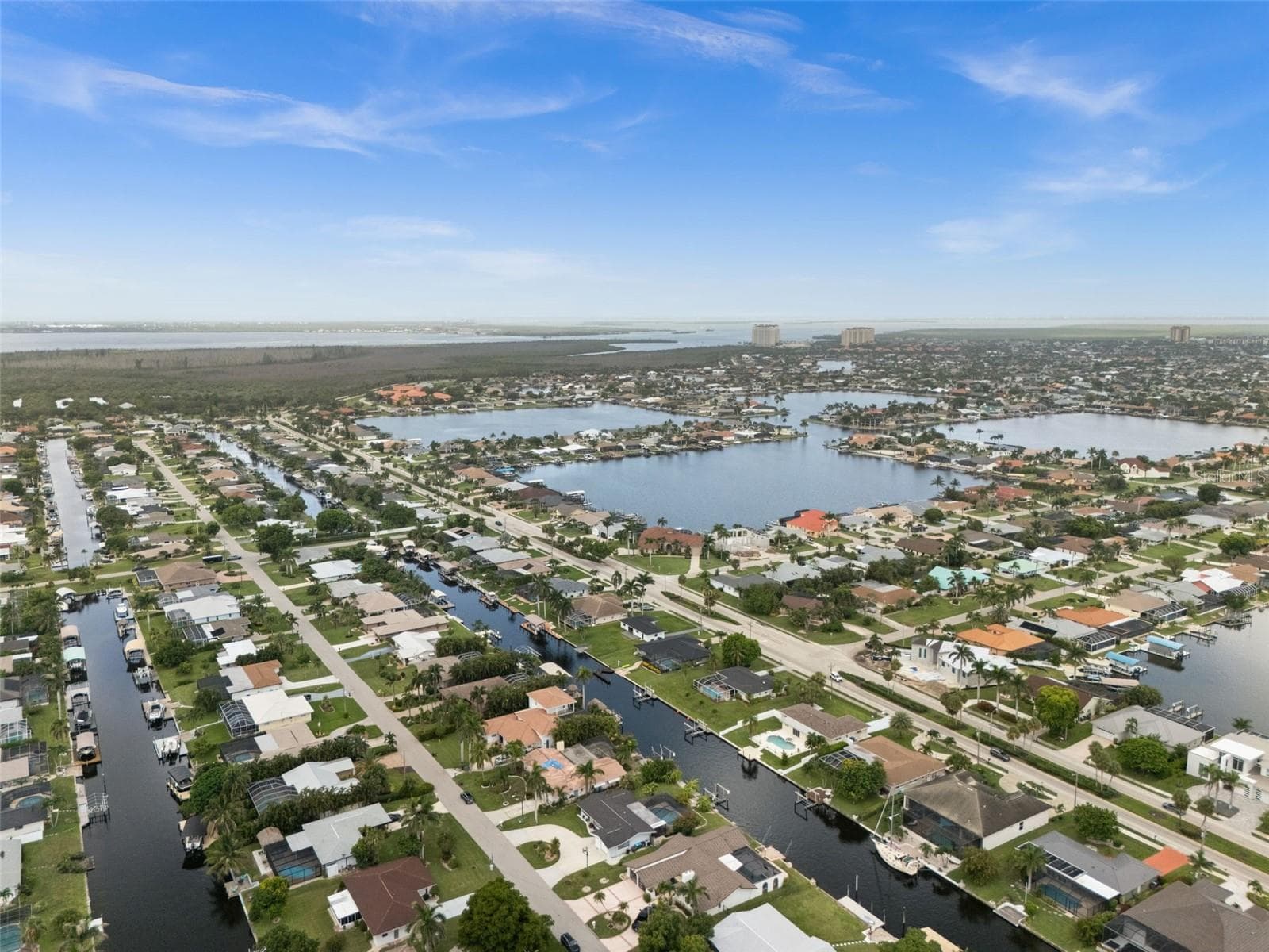 Direct Sailboat Gulf Access Canal - 5122 SW 3RD AVE, CAPE CORAL
