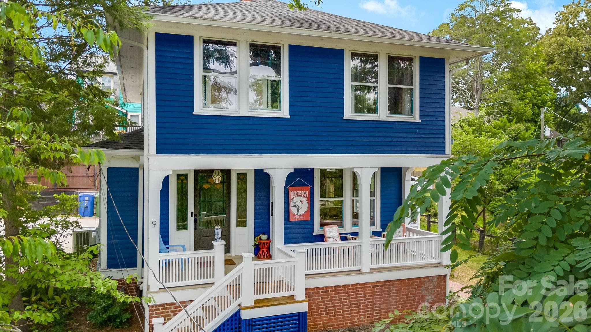 Single Family Residence at 9 Houston Street, Asheville, photo 6 of 48