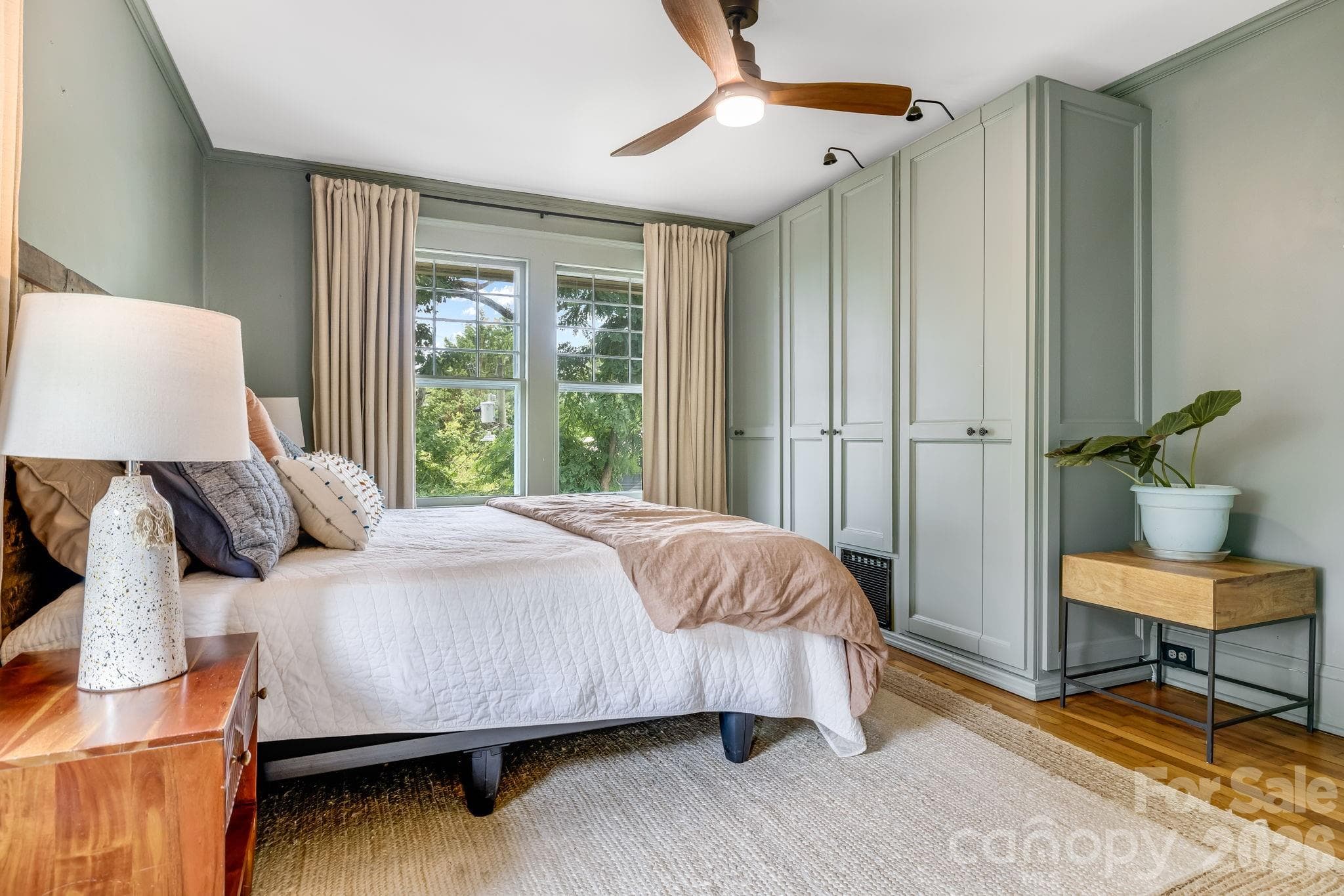 Bedroom 2 - 9 Houston Street, Asheville