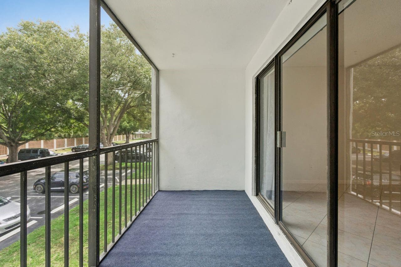 Condominium at 8215 SUN SPRING CIR #12, ORLANDO, photo 12 of 31