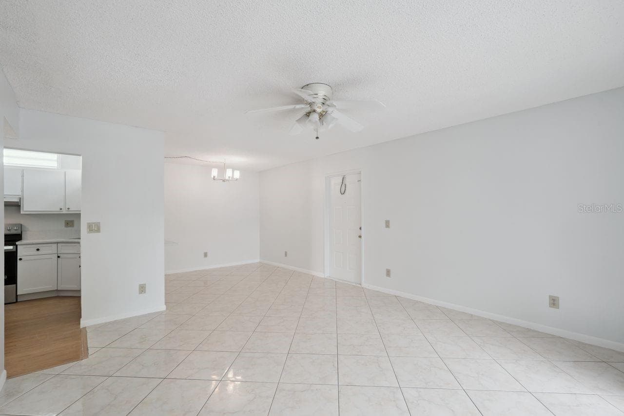 Condominium at 8215 SUN SPRING CIR #12, ORLANDO, photo 17 of 31