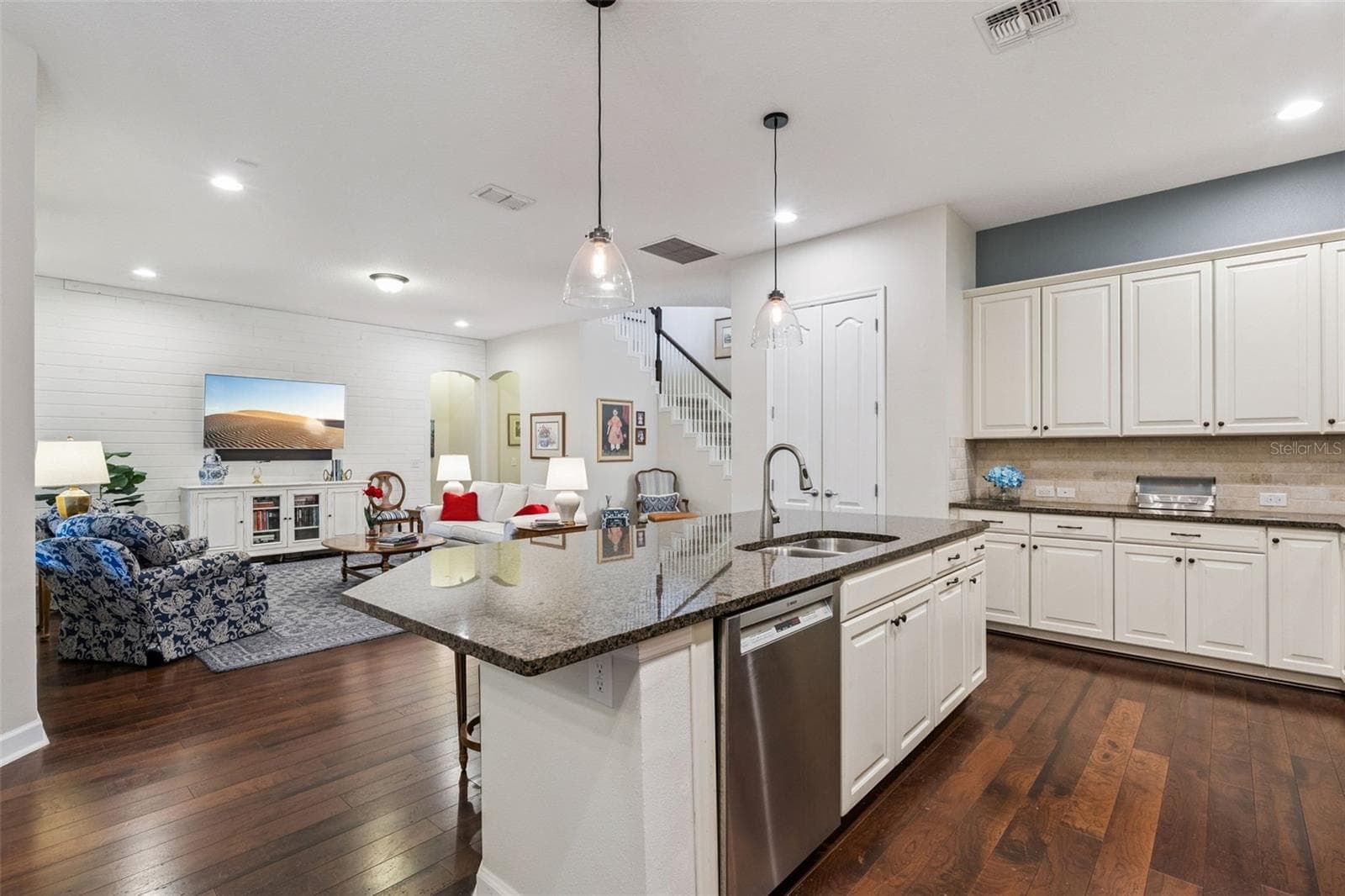 Open Concept Kitchen - 844 OAKLAND PARK BLVD, WINTER GARDEN