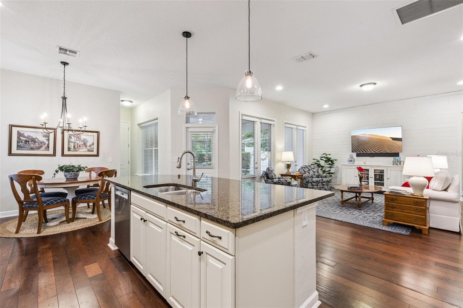 Open Concept Kitchen - 844 OAKLAND PARK BLVD, WINTER GARDEN