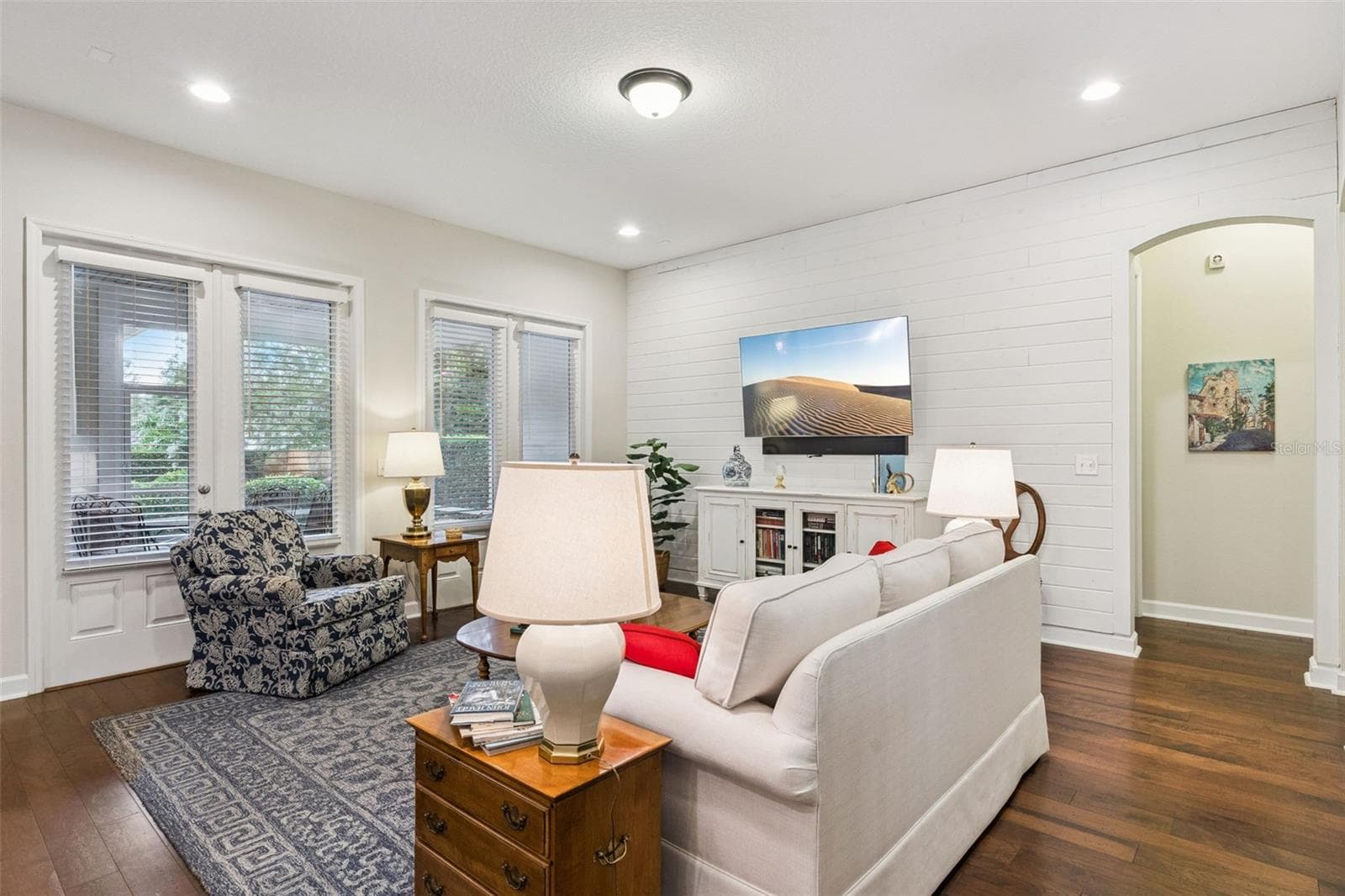 Living Room with Double French Doors to Lanai - 844 OAKLAND PARK BLVD, WINTER GARDEN