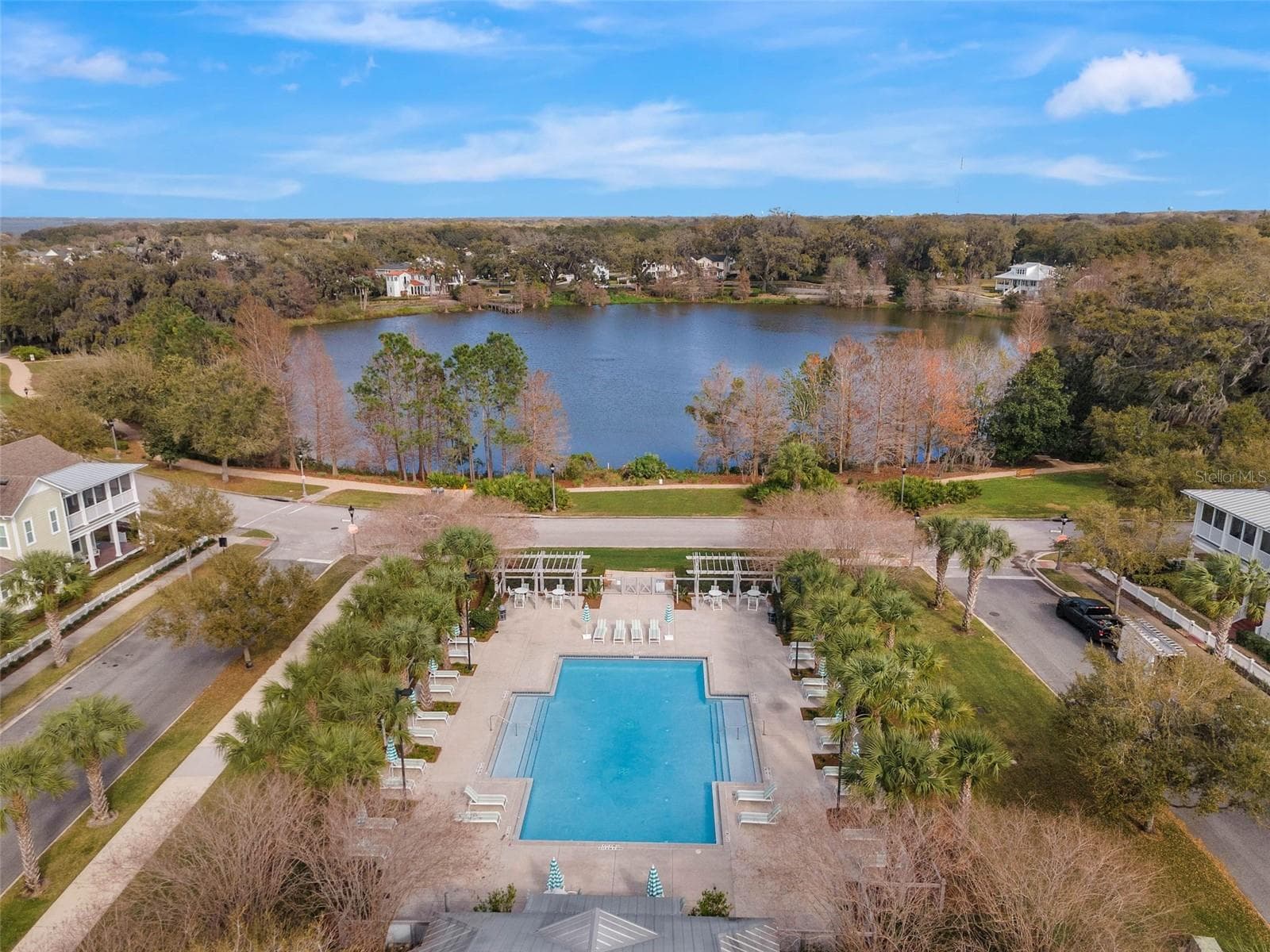 Second Community Pool - 844 OAKLAND PARK BLVD, WINTER GARDEN