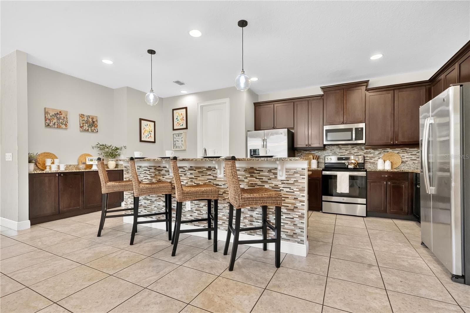 Single Family Residence at 7657 WILMINGTON LOOP, KISSIMMEE, photo 7 of 86