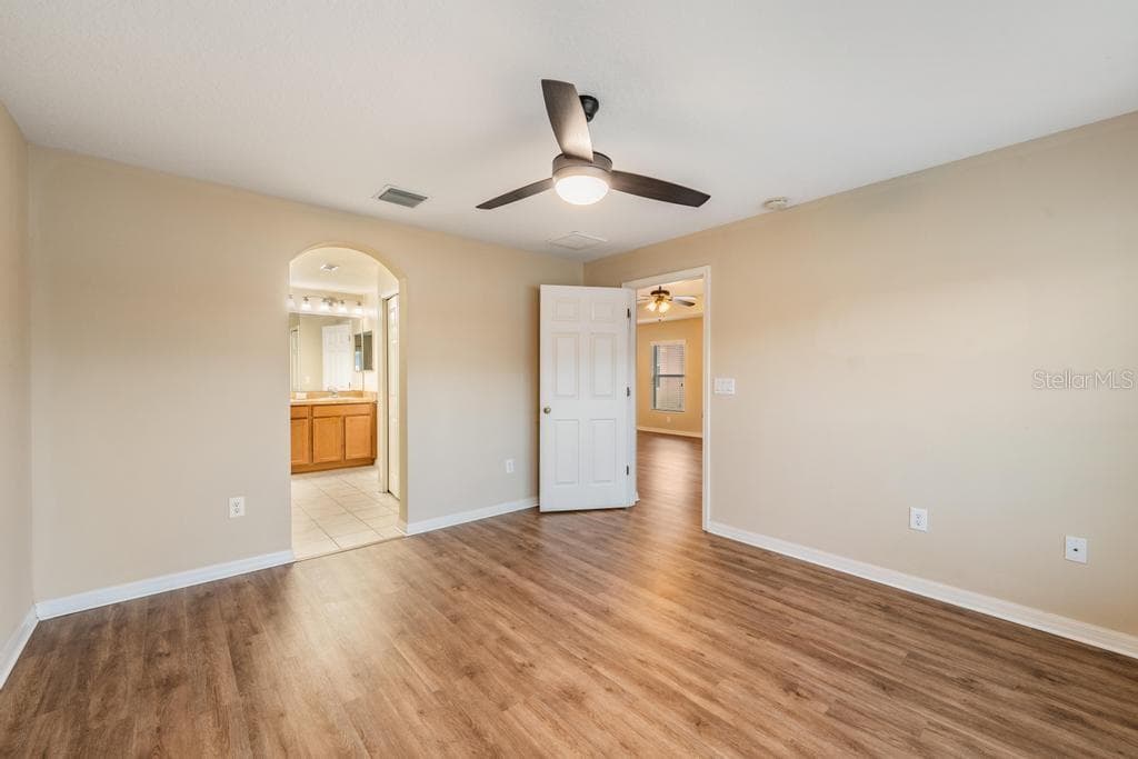 Single Family Residence at 7013 FOREST MERE DR, RIVERVIEW, photo 10 of 30