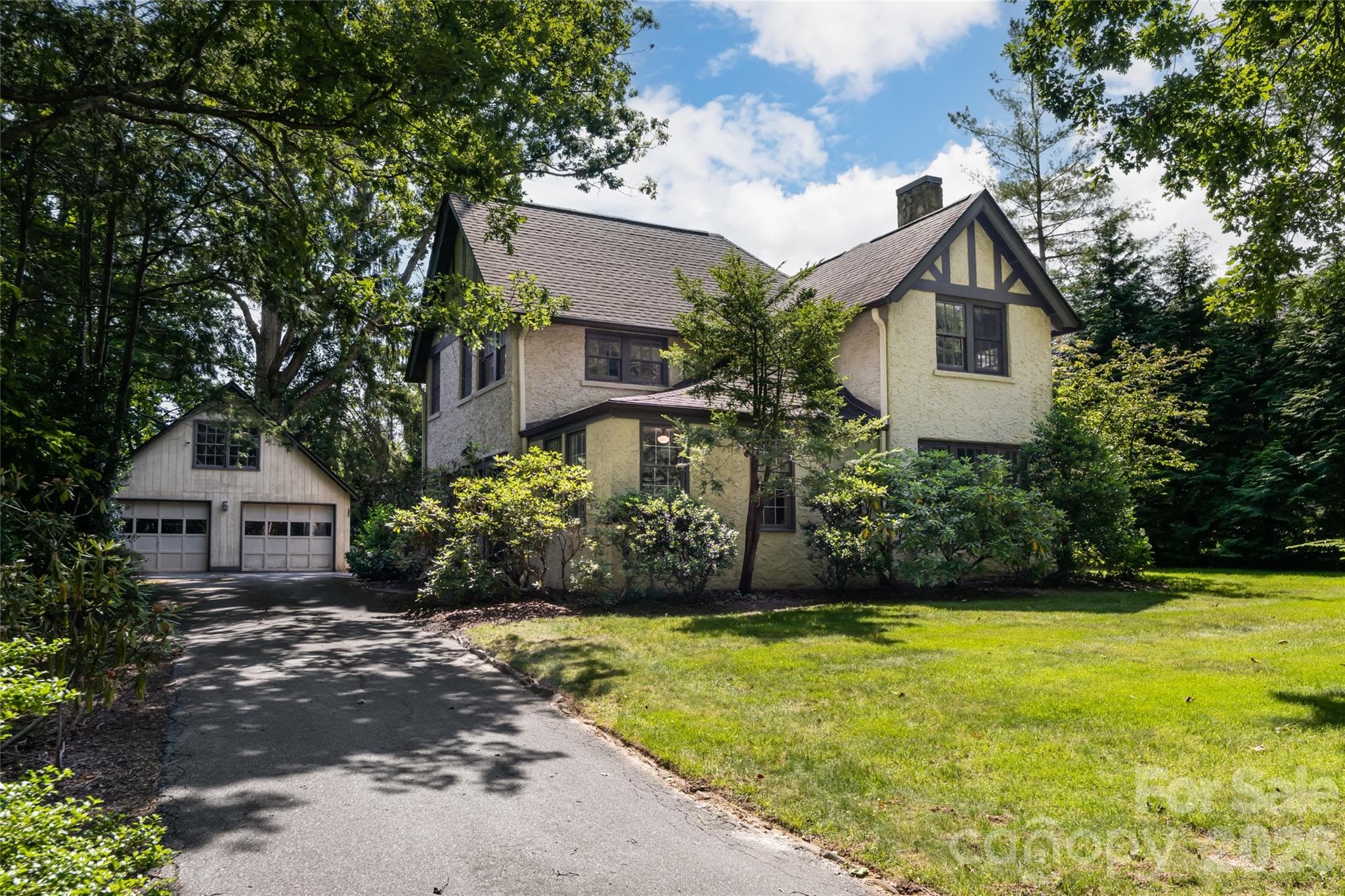 Front exterior of 20 Buena Vista Rd - Asheville