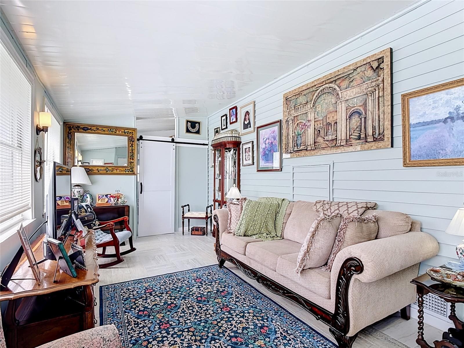 Living room - 9000 US HWY 192 #297, CLERMONT