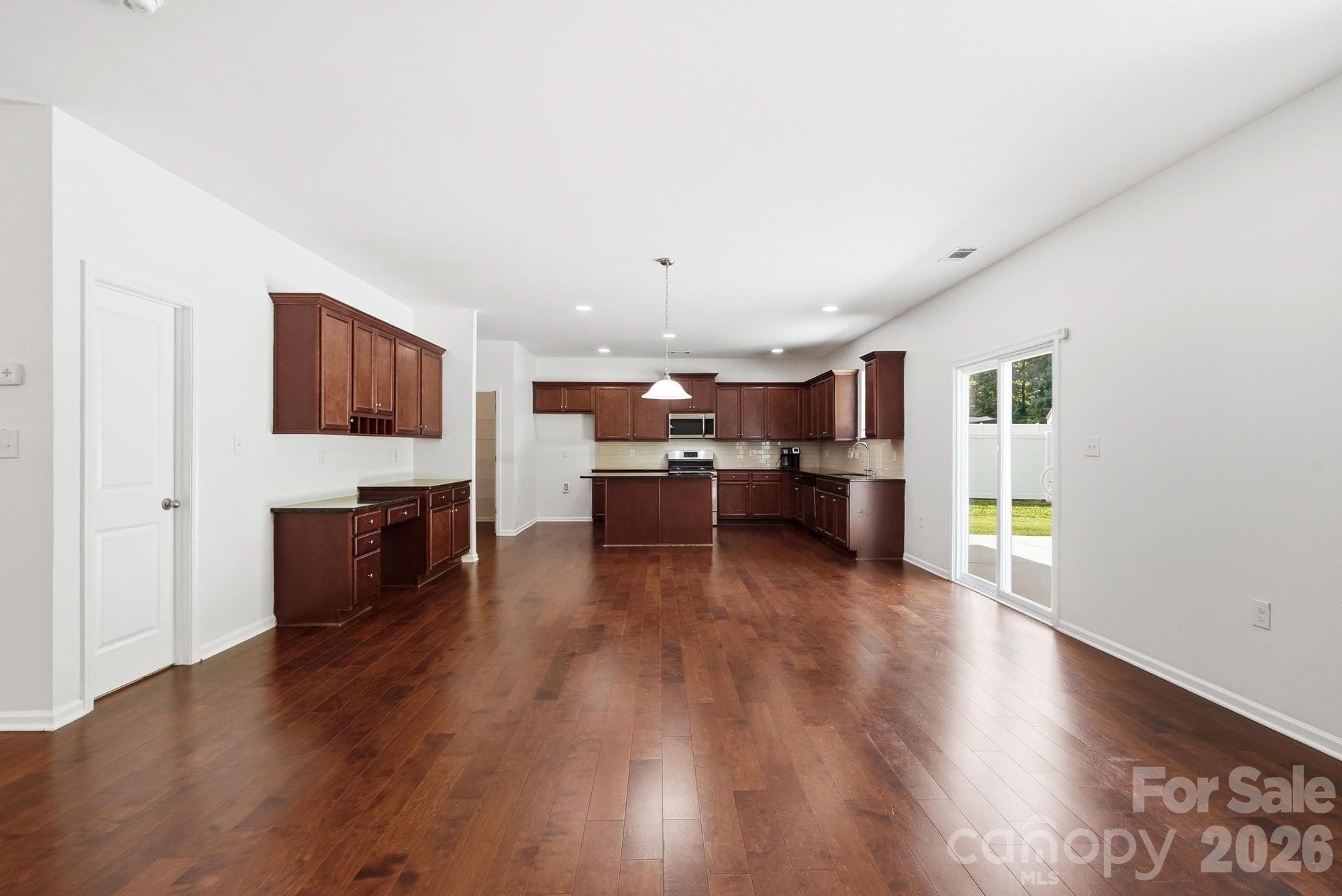 Kitchen 2 - 137 Rippling Water Drive, Mount Holly