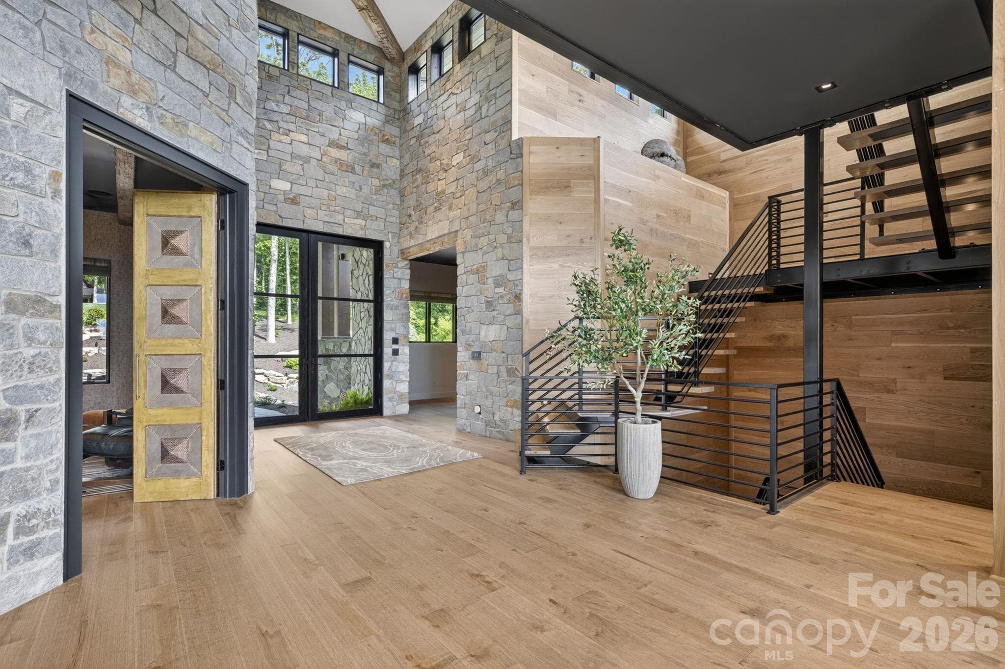 Foyer - 270 Osprey Drive, Banner Elk